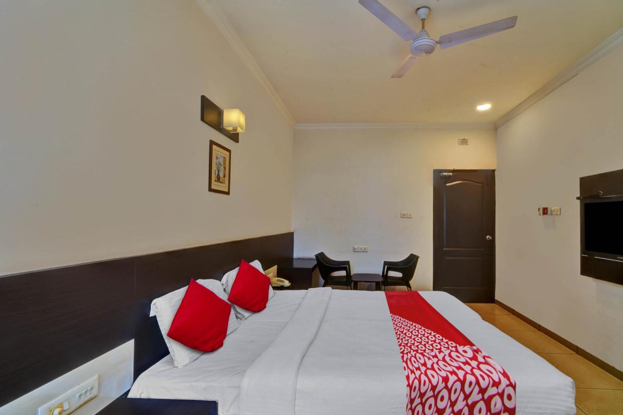 Hotel O Jk Inn Tiruppur Exteriör bild