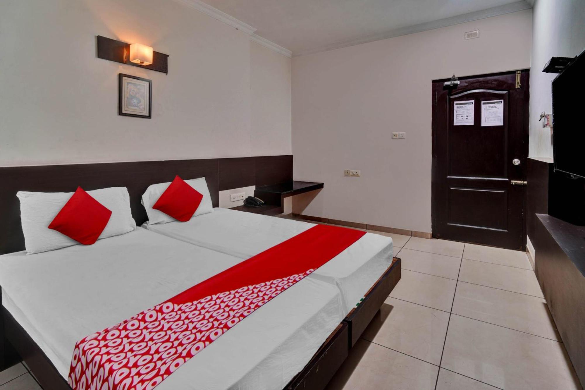 Hotel O Jk Inn Tiruppur Exteriör bild