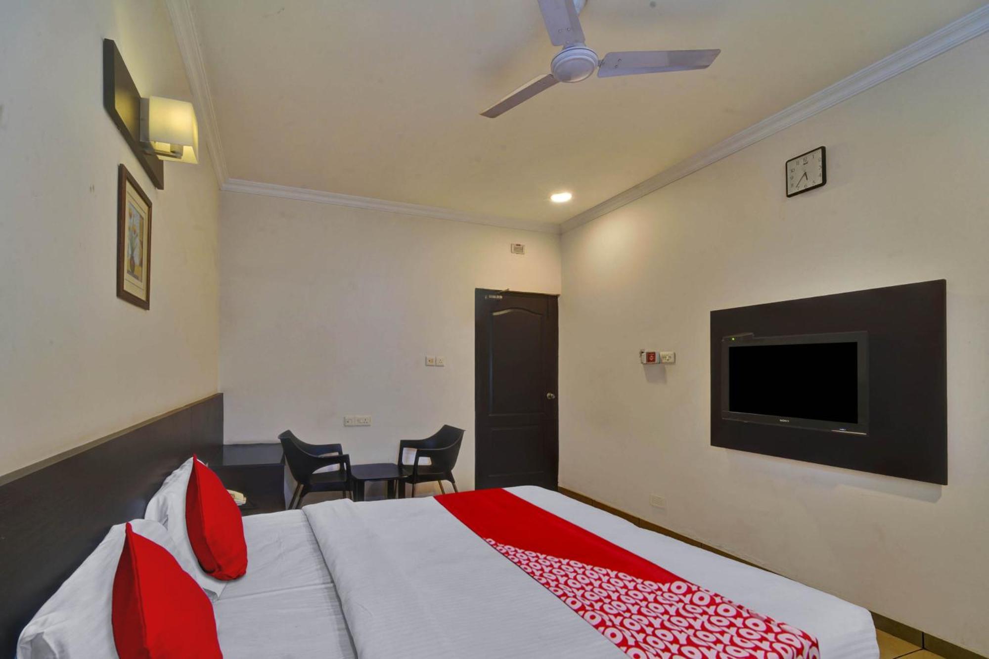 Hotel O Jk Inn Tiruppur Exteriör bild
